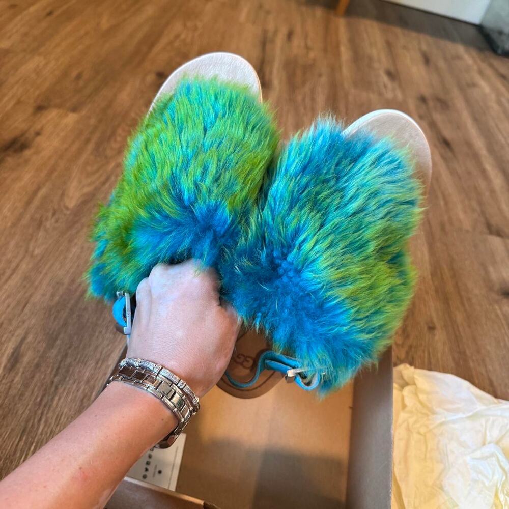 Tie Dye Ugg Sandals SZ 9 W/ BOX